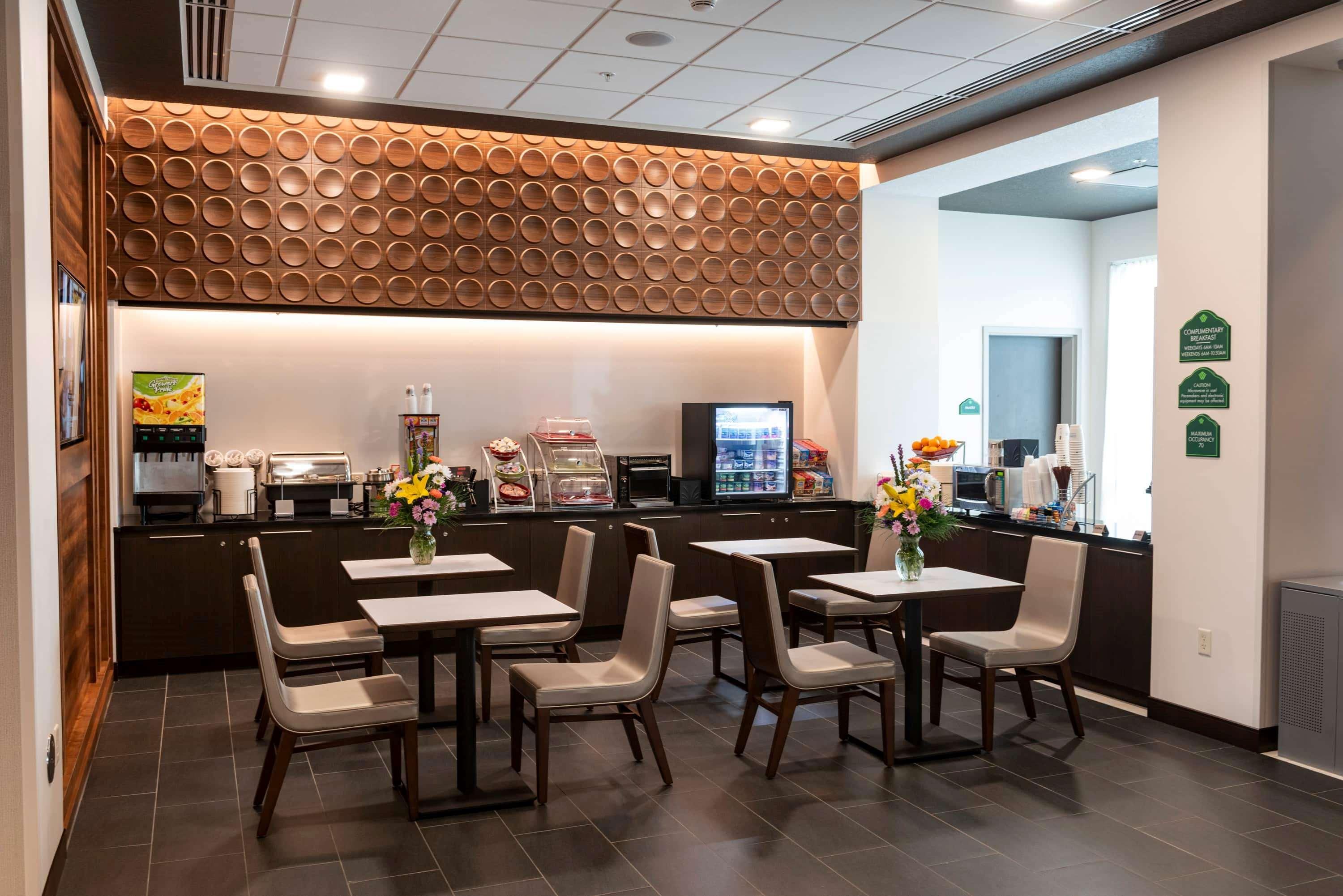 Wingate By Wyndham 3*
